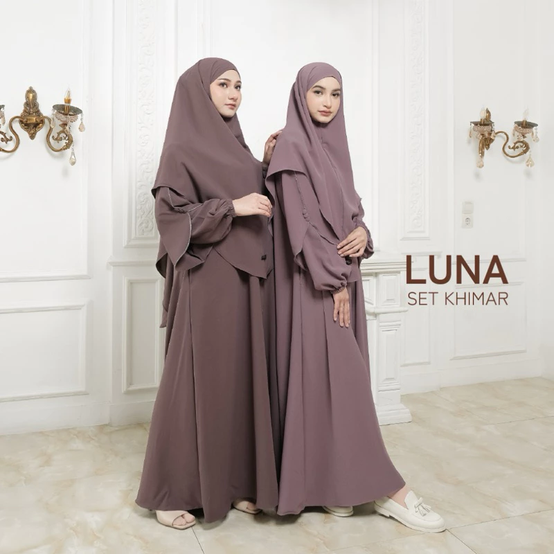 Tampilan Syar’i Set Gamis Khimar Umroh Luna