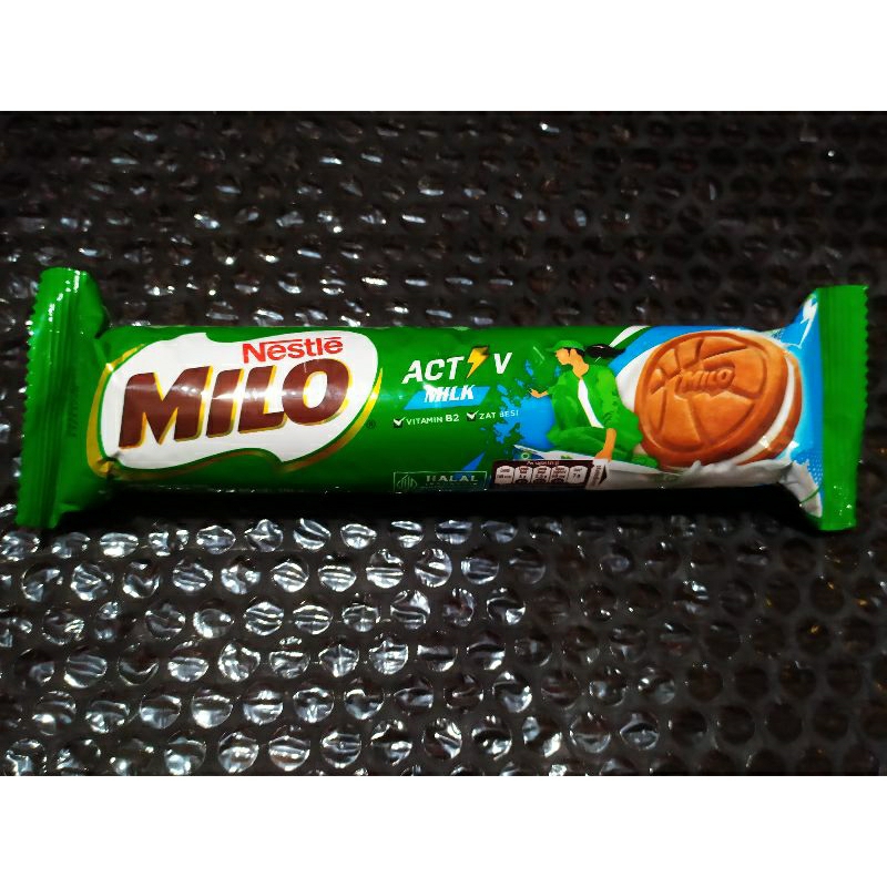 Jual Nestle Milo Biskuit Sandwich Rasa Original Dan Milk 104 gr ...