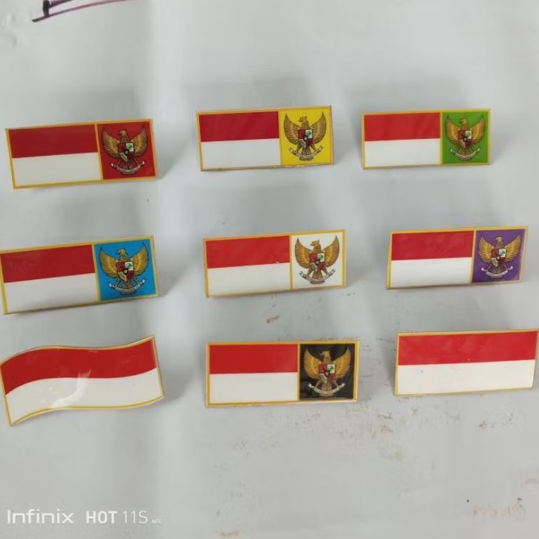 Jual Pin bendera berkibar / lurus merah putih / Pin MPG | Shopee Indonesia