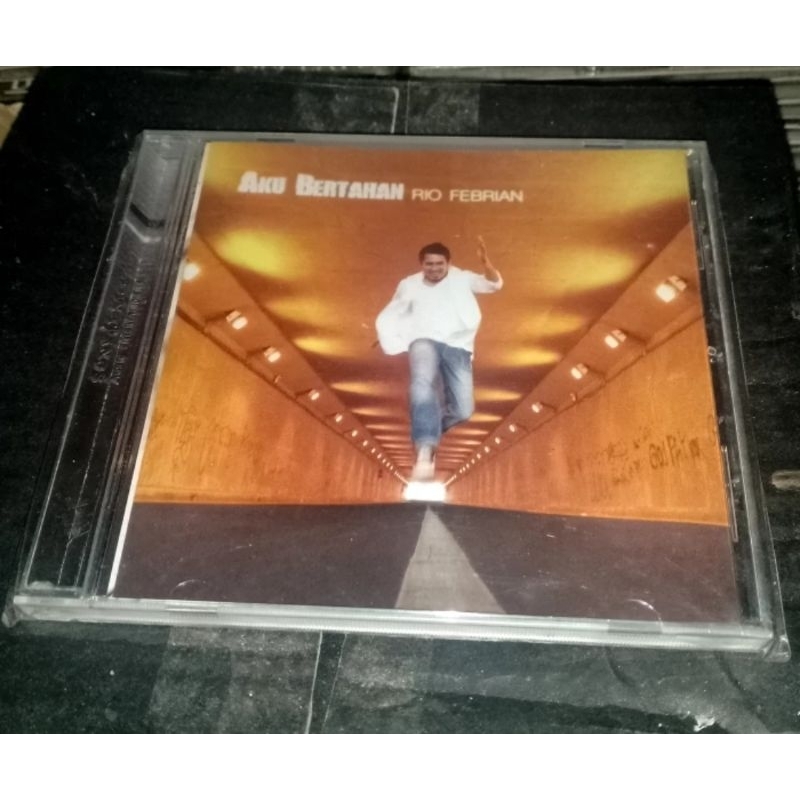 Jual Cd MusicRio FebrianAku bertahan Shopee Indonesia