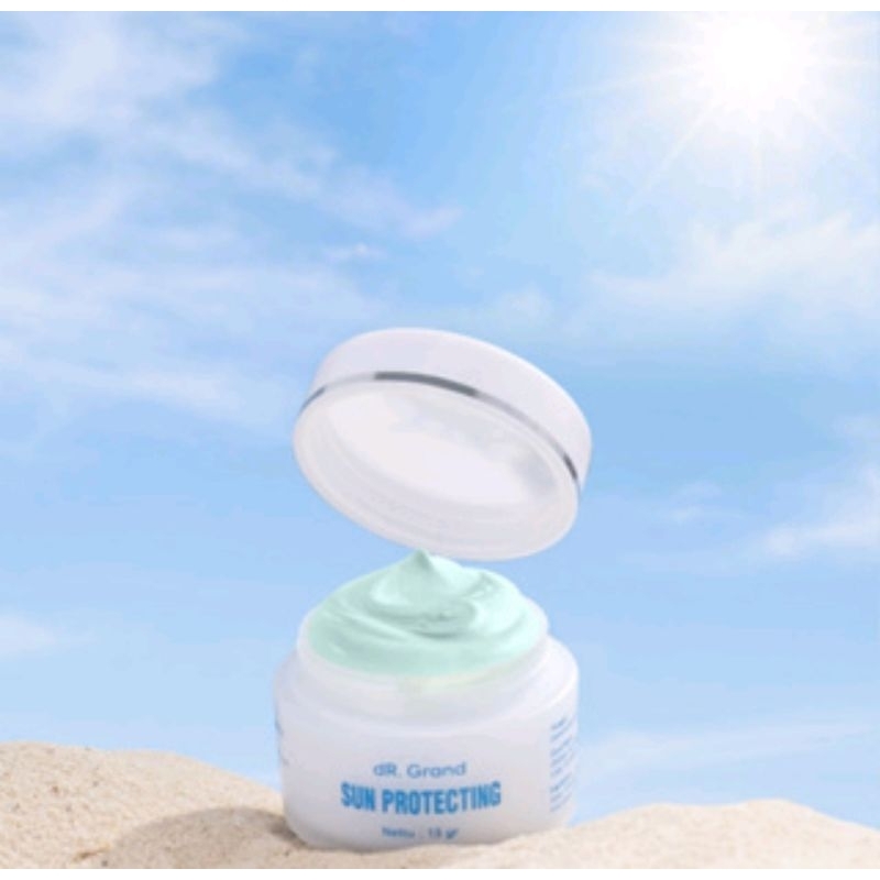 Jual dR Grand Sun Protecting Day Cream Sunscreen SPF 40 DNA Salmon ...