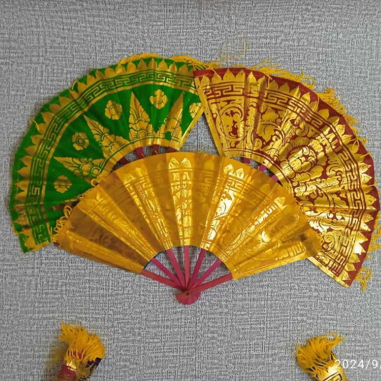 Jual Kipas Prada Penari Khas Bali Kain Satin Rumbai Warna Keemasan 23 ...