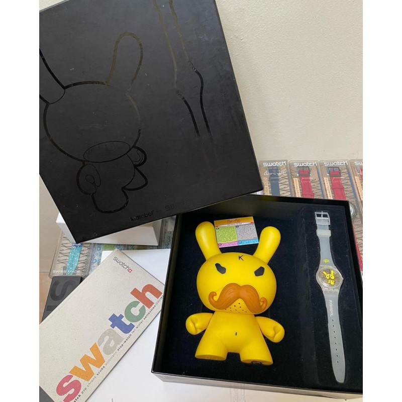 フィギュア B4【used】Kidrobot×Swatch KOZIK コラボ