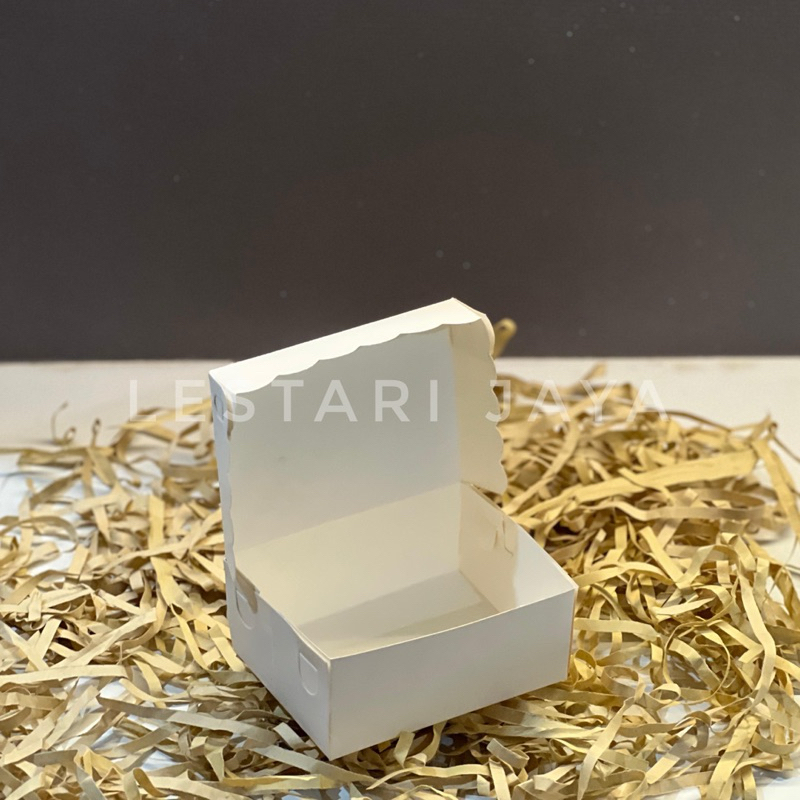 Jual Box Ivory Putih 13x10x5.5 CM Untuk Kotak Brownies Kue Roti Snack ...
