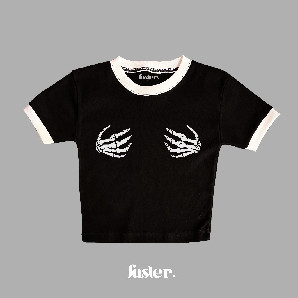 Jual crop top ringer black white skeleton hand hellowin baby tee y2k ...