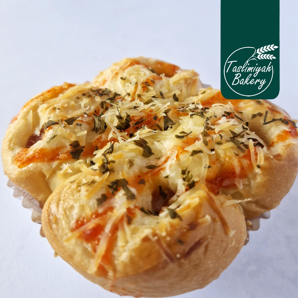 Jual TASLIMIYAH BAKERY Roti Sosis / Roti Isi Sosis / Beli 5 Gratis 1 ...