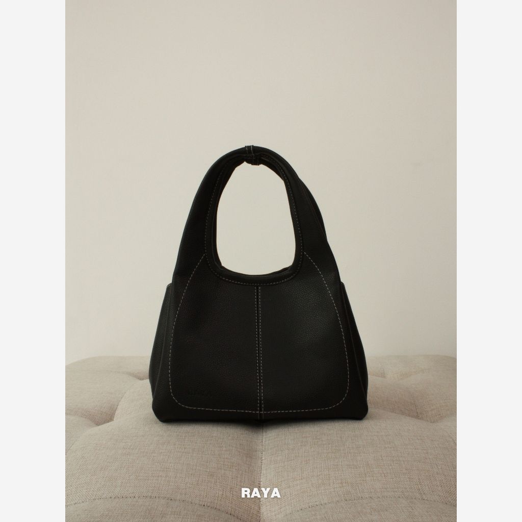 Jual RAYA - On The Go Bag Black | Shopee Indonesia