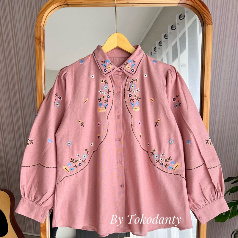 Liora Shirt - Kemeja Wanita Lengan Panjang - Bordir Putih Cantik