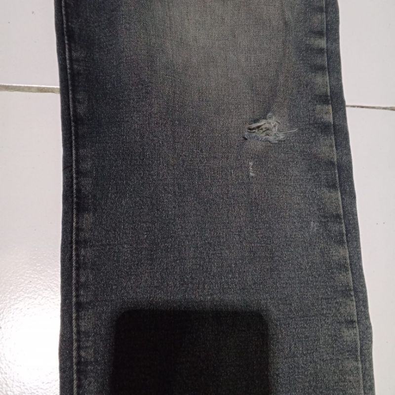 Jual CELANA JEANS BEKAS/CELANA BEKAS/CELANA PRIA/CELANA BEKAS MURAH
