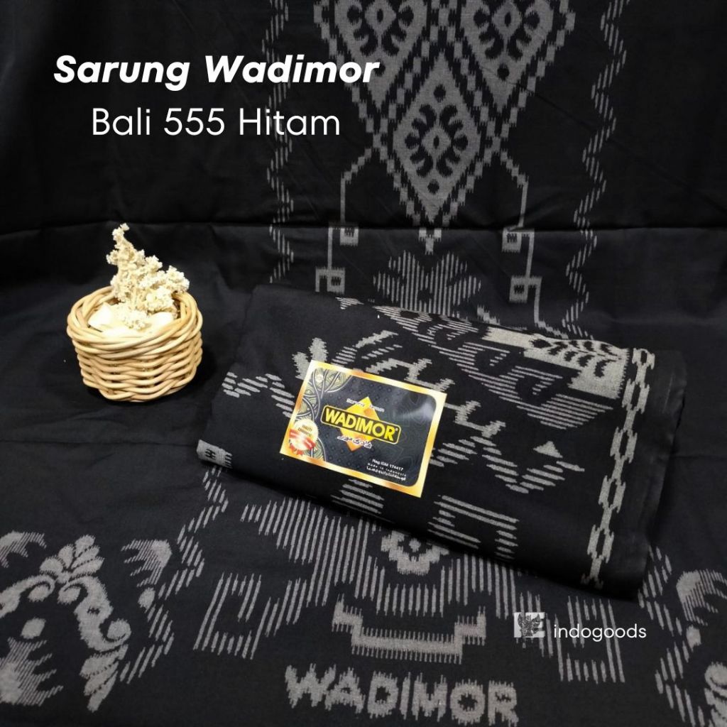 Sarung Wadimor Bali Hitam / Warna 555 / Wadimor Tumpal Kembang Hitam Dewasa [GROSIR & MURAH]