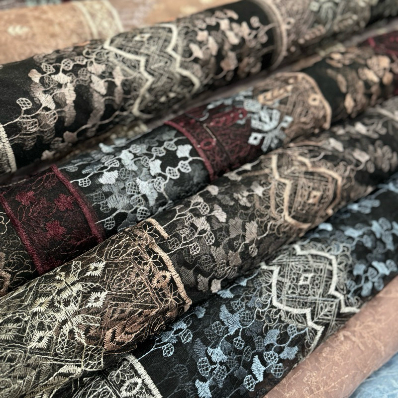 Jual kain tulle bordir etnik khusus dasar hitam dengan bordiran ...