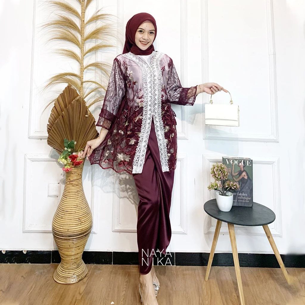 Jual New Arrival One Set Maiza Inner Outer Rok lilit Bahan Tille ...