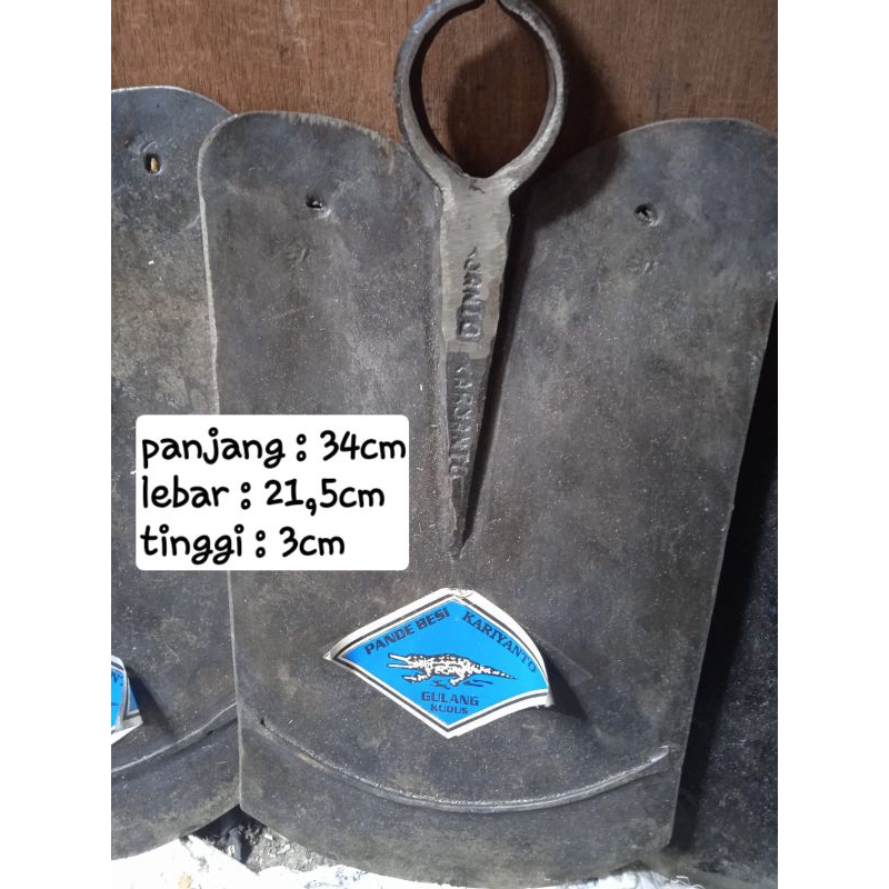 Jual Cangkul baja asli/Cangkul sawah/Cangkul rumput/Cangkul baja asli