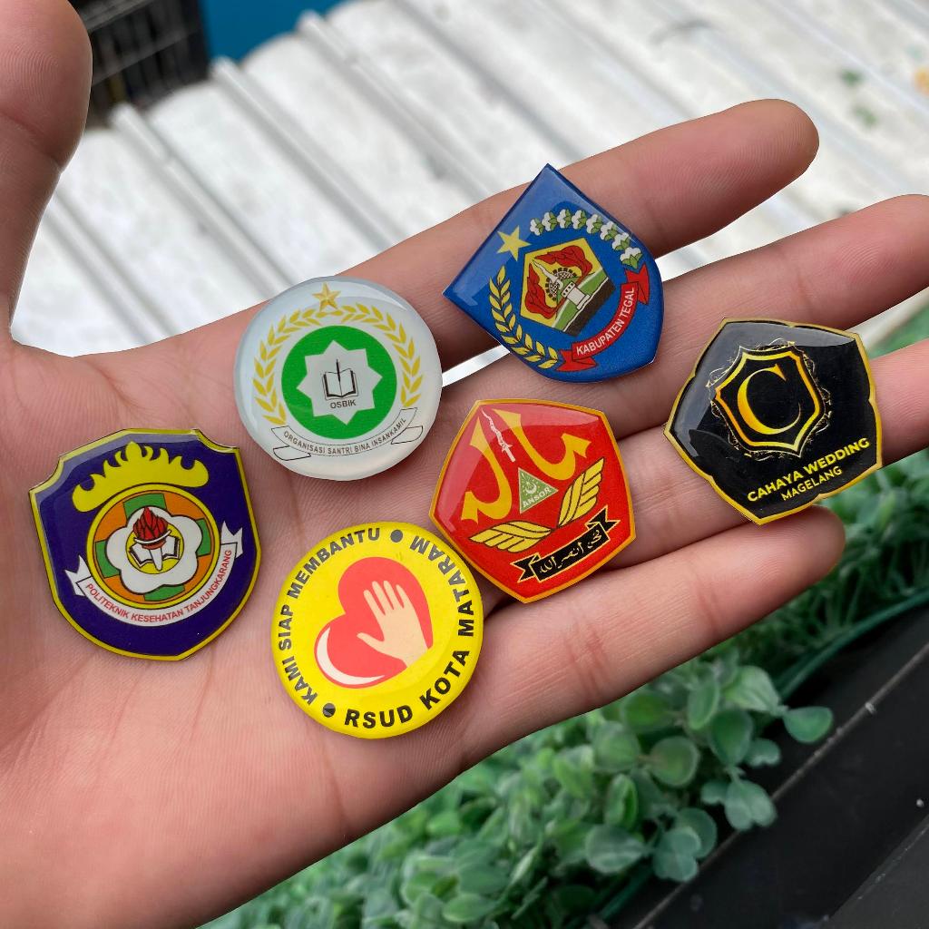 Jual CUSTOM PIN ALUMINIUM / KUNINGAN / PIN LOGO EMBLEM PENITI Dan ...
