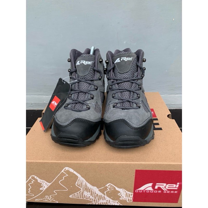 Jual Sepatu Outdoor Trekking Arei Outdoorgear | Shopee Indonesia