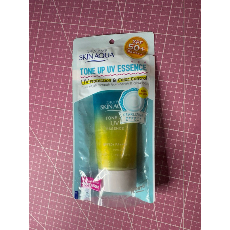 Jual skin aqua tone up essence mint green | sunscreen essence | uv ...