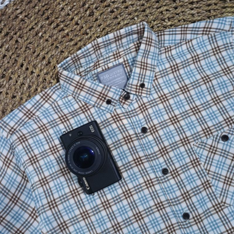 Jual F2D Kemeja Flanel White Soft Blue Elegant Best Seller / flanel/hem