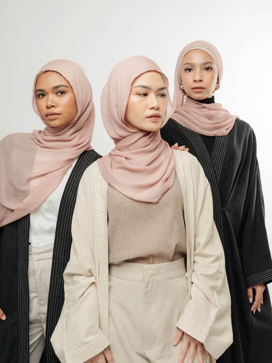 Nema Scarf 