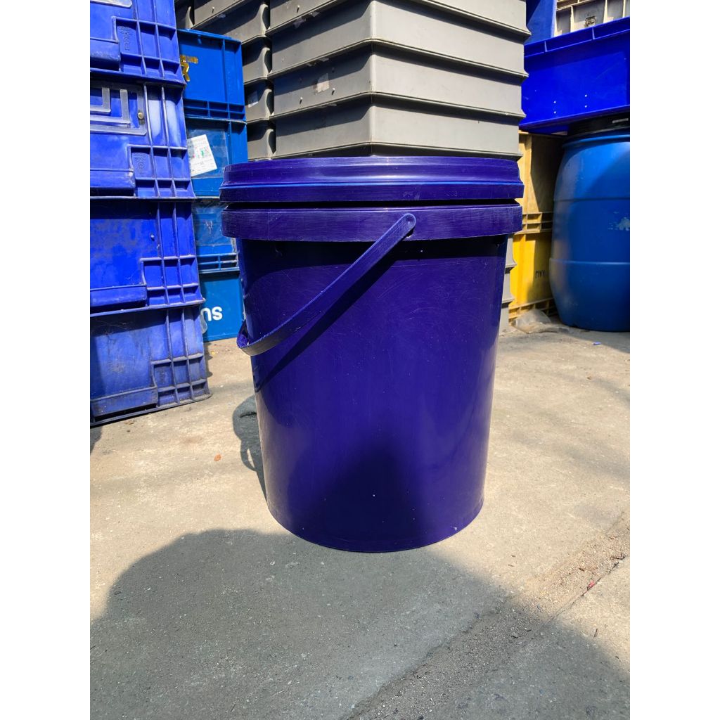 Jual WARNA RANDOM ember plastik bekas 25kg / 20L ember bekas 25kg/ 20 ...