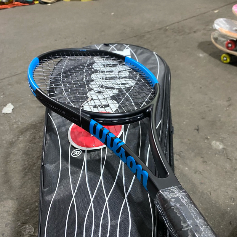 Jual RAKET TENIS WILSON BLADE 98 BLUE IMPORT SIAP SMASH | Shopee Indonesia