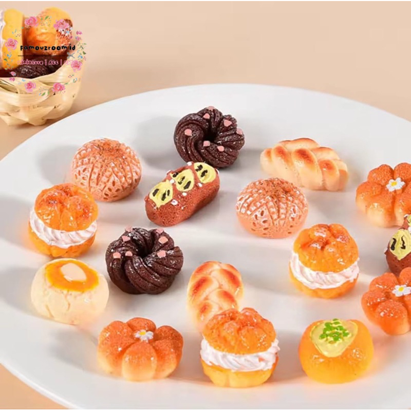 Jual Miniatur Roti Kering - Miniature Toast Bread - Miniature French ...