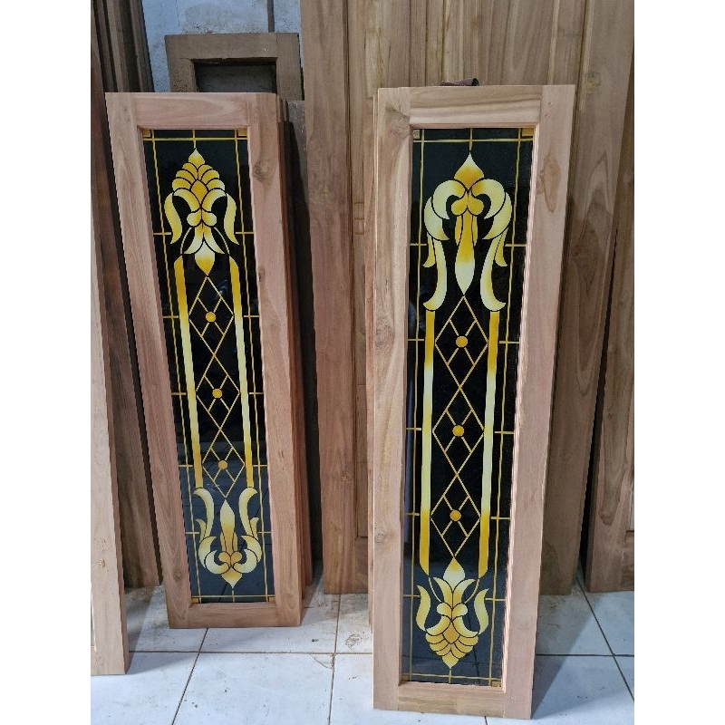 Jendela Kayu Jati/Jendela Kaca Motif