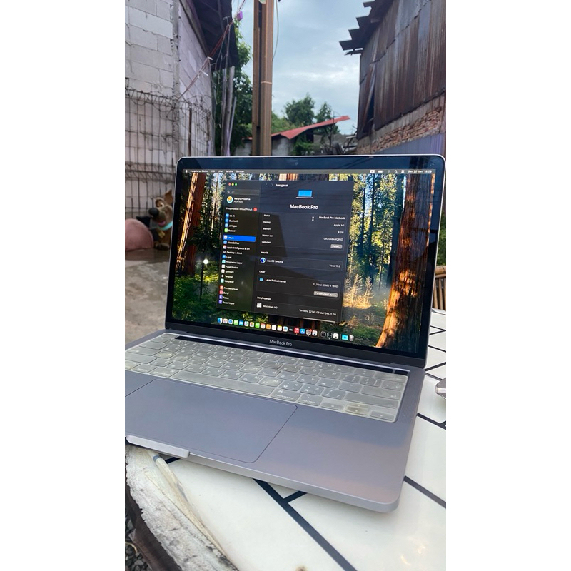 Jual Macbook Pro M1 2020 8/256 Mulus | Shopee Indonesia
