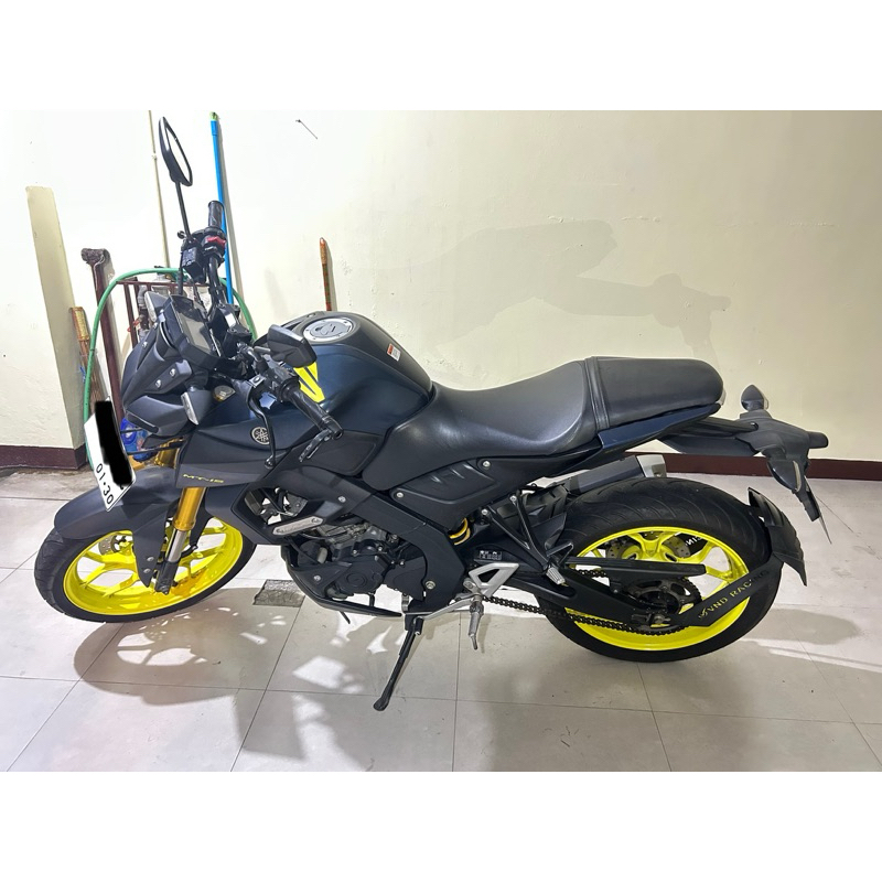 MOTOR BEKAS YAMAHA MT 15 2019 MULUS PEMAKAIAN PRIBADI