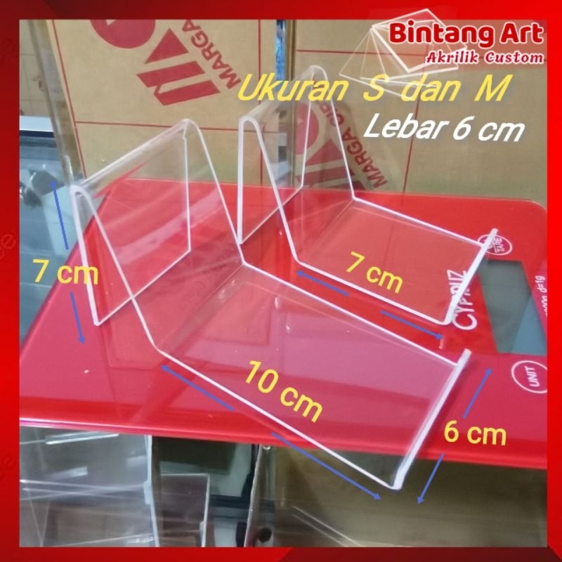 Jual stand sepatu akrilik / display sepatu akrilik / dudukan sepatu ...