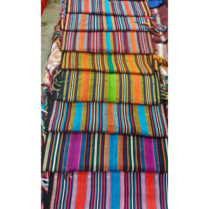Jual Anteng Halus kain tenun Asli Lombok bahan halus berkualitas lebar ...