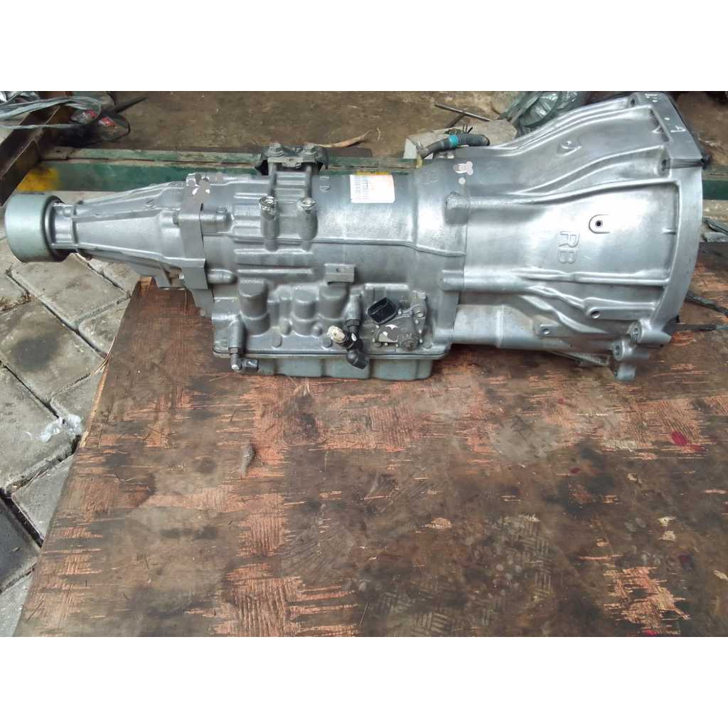 Jual Transmisi Automatic Gearbox Matik toyota inova innova bensin 1tr ...