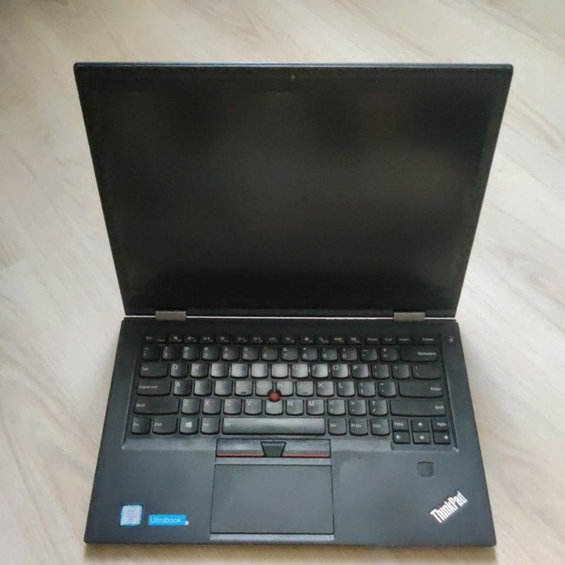 Lenovo ThinkPad X1 Carbon – I7 7e Gén, 8 Go RAM, SSD 256 Go – 14″ – Occasion