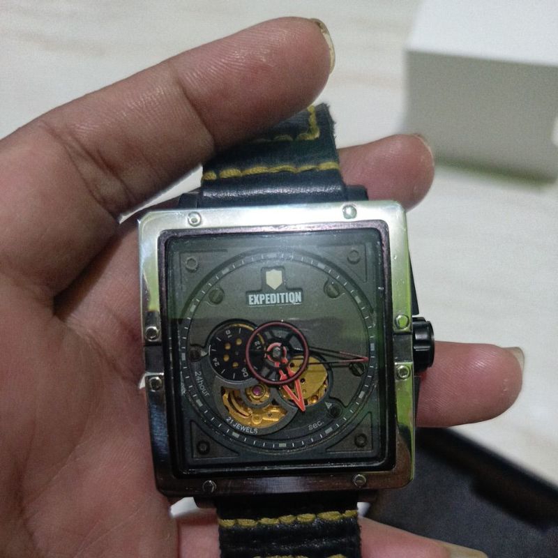 Jual Jam Tangan Automatic kotak original Expedition preloved second ...