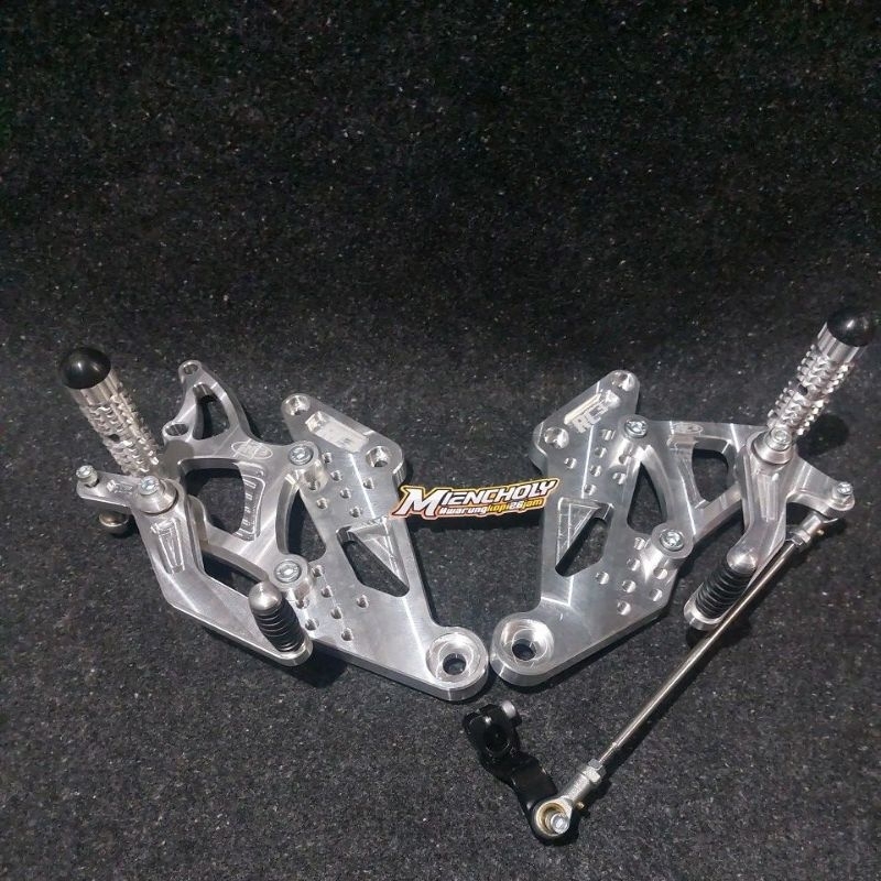 Jual ADAPTOR UNTUK FOOTSTEP UNDERBONE YAMAHA JUPITER MXKING Y15ZR ...