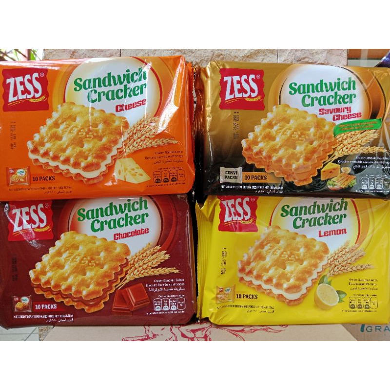 Jual ZESS Sandwich Cracker 180 gr ( 10 pack ) HALAL | Shopee Indonesia