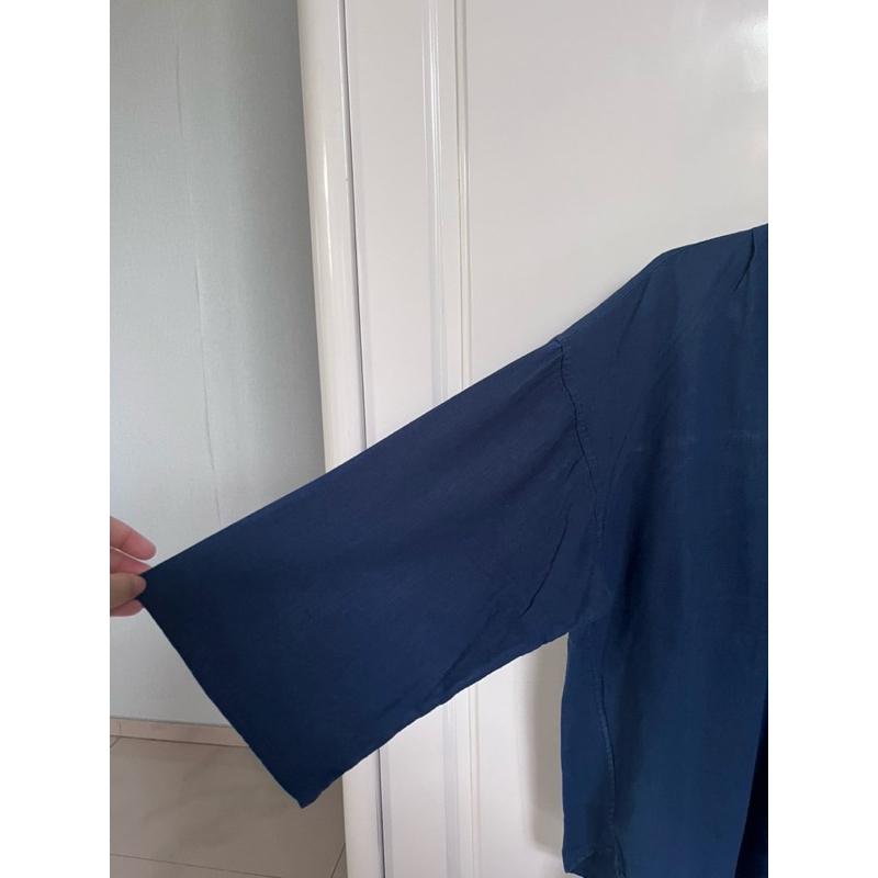 Jual UNIQLO LINEN KEMEJA LENGAN 3/4 BIRU | Shopee Indonesia