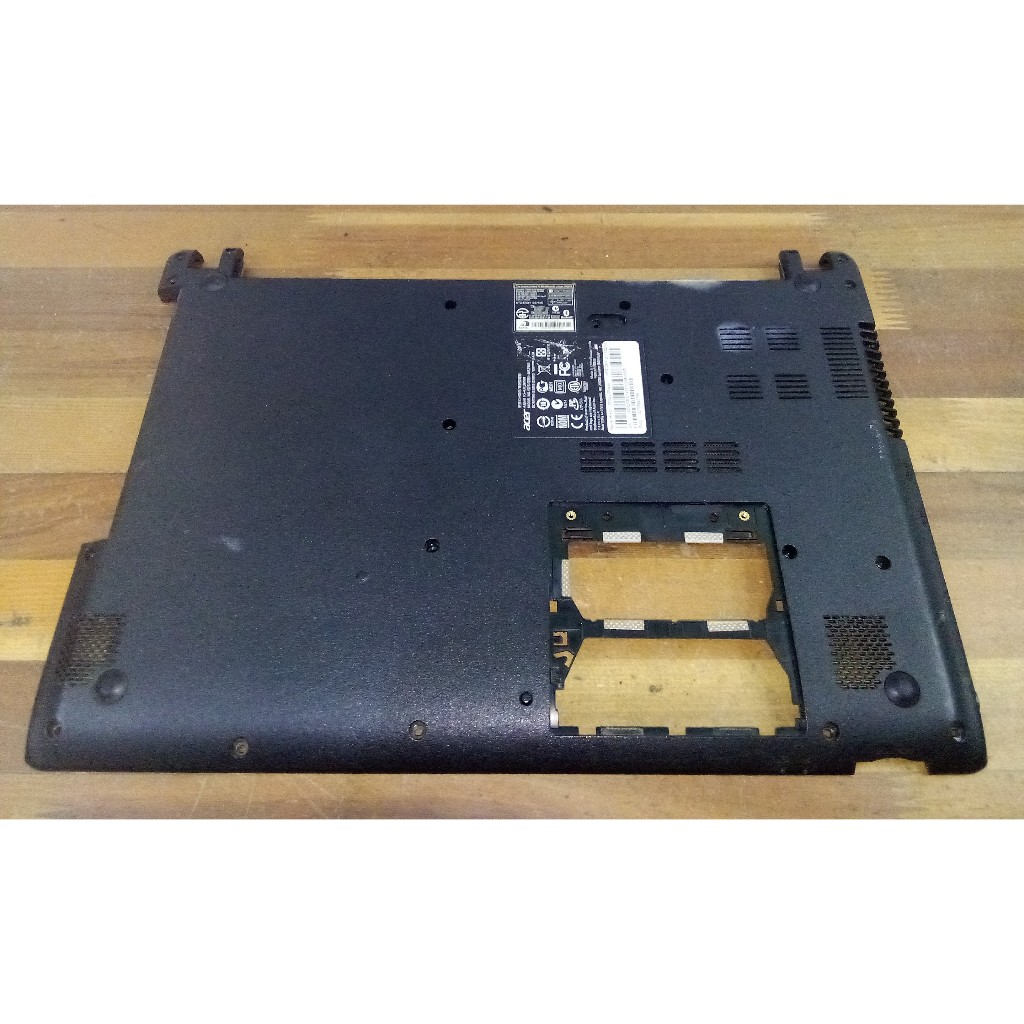 Tapa Base Acer Aspire E5-573g Usada | Cuotas sin interés