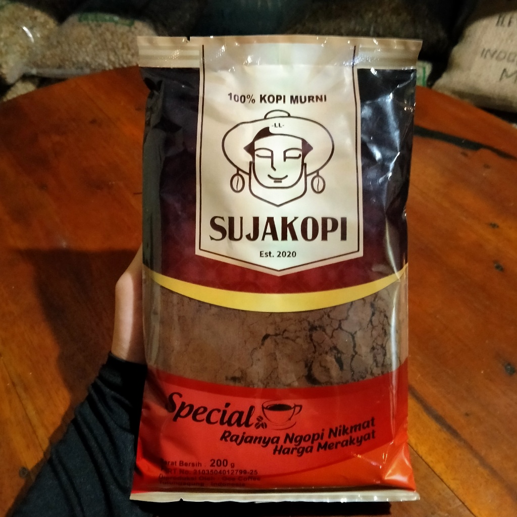 Jual kopi bubuk hitam robusta 135gr beli 2 gratis sendok dan kopi