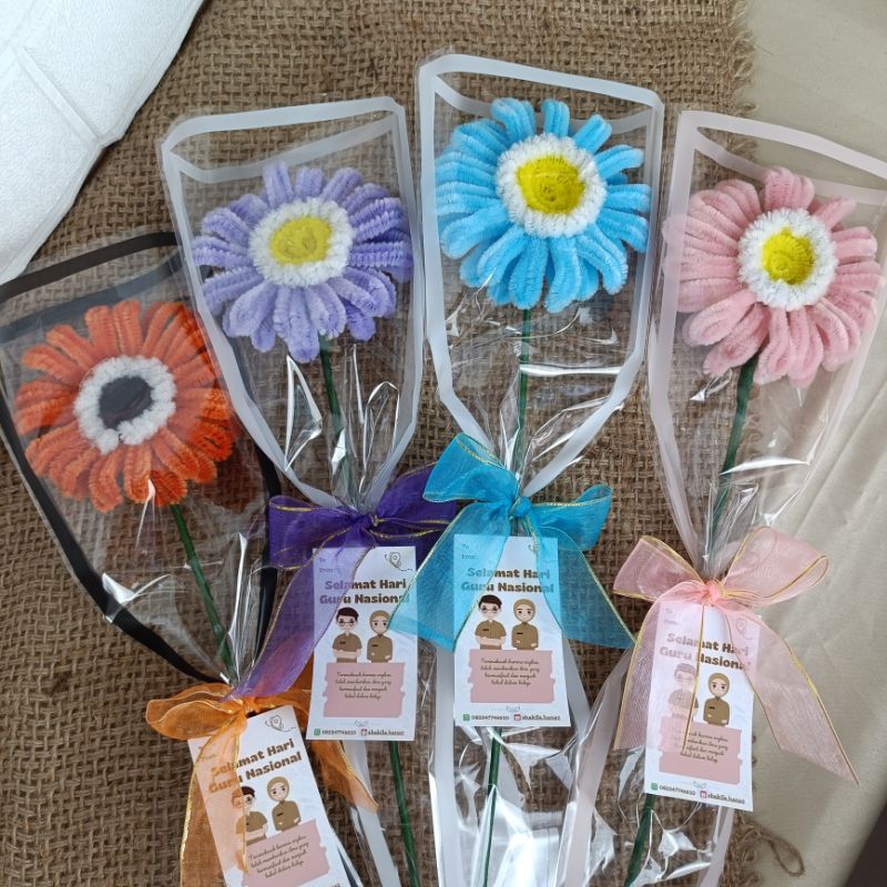 Jual Single buket Garbera hari Guru, birthday, wisuda | Shopee Indonesia