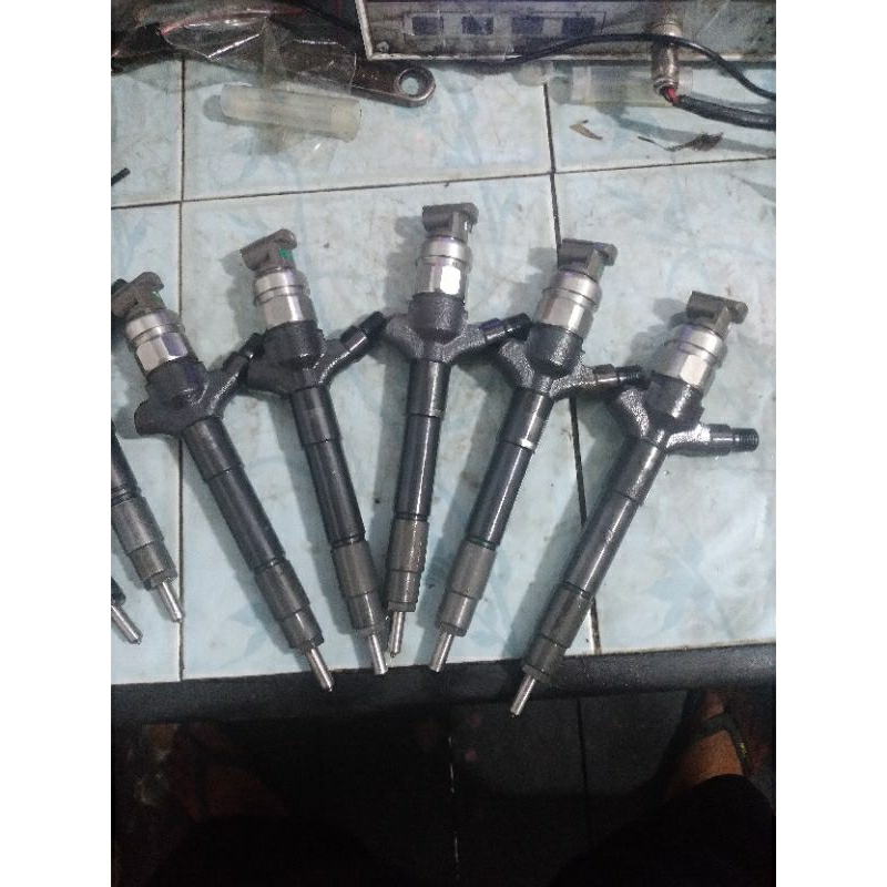 Jual injector copotan 4D56 | Shopee Indonesia