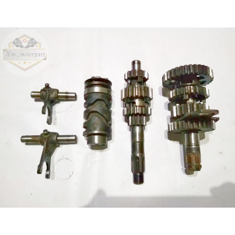 Jual GearBox Rasio Smash 110 Lepasan Motor | Shopee Indonesia