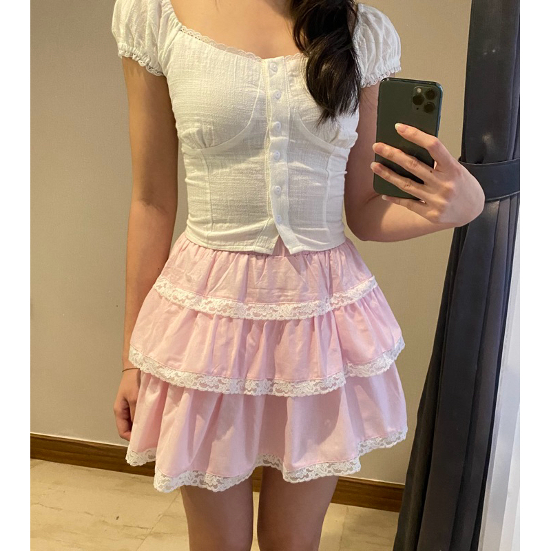 Jual SURI LACEY SKIRT // Rok Mini Renda Coquette | Shopee Indonesia