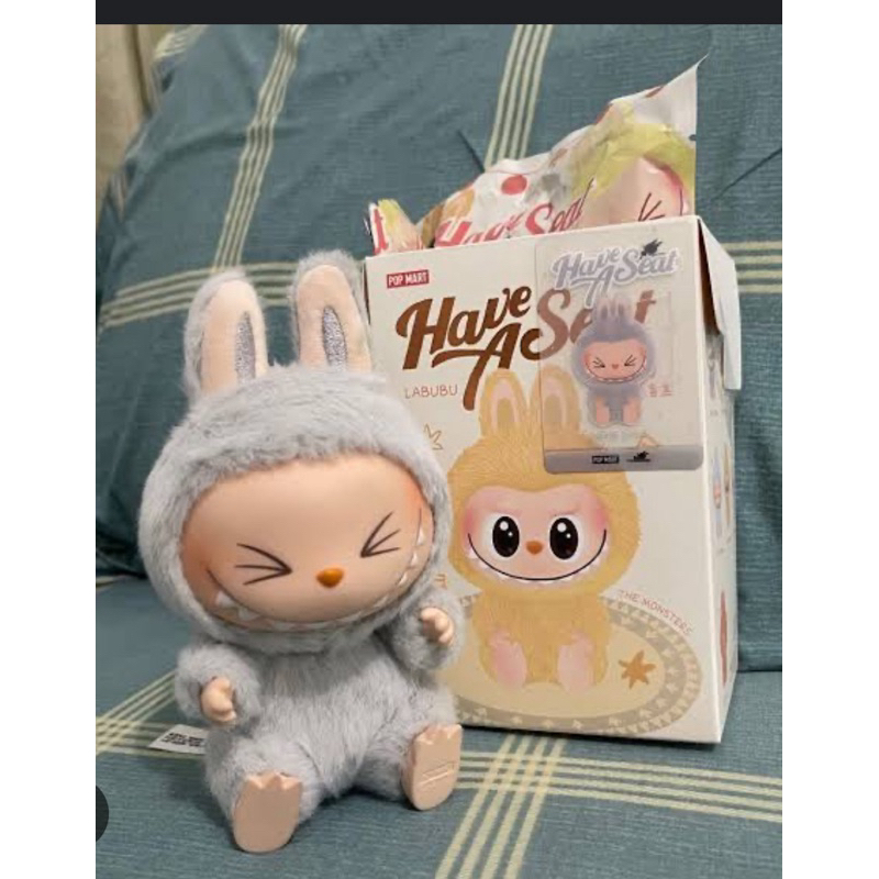 Jual open Seal labubu v2 ori | Shopee Indonesia