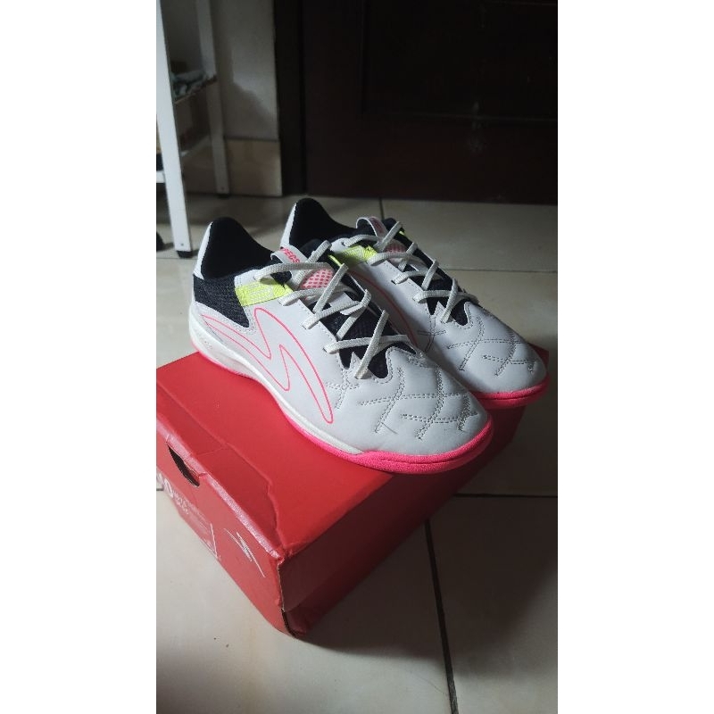 Jual Sepatu Futsal Specs Metasala Esquiva | Shopee Indonesia