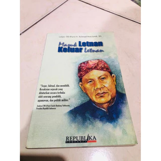 ( PROMO BUKU MURAH ORIGINAL ) BUKU BIOGRAFI / TOKOH / MASUK LETNAN KELUAR LETNAN / LETJEN TNI (PURN) H.ACHMAD ROESTANDI, SH.