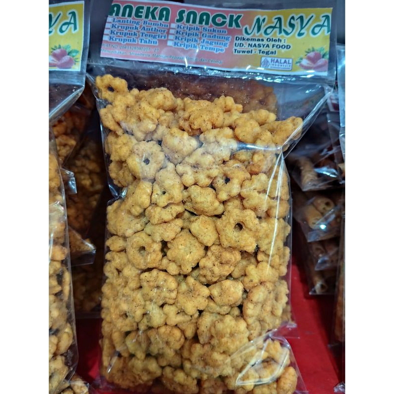 Jual Snack pilus ribut crispy kemasan250gr khas Guci Tegal | Shopee ...
