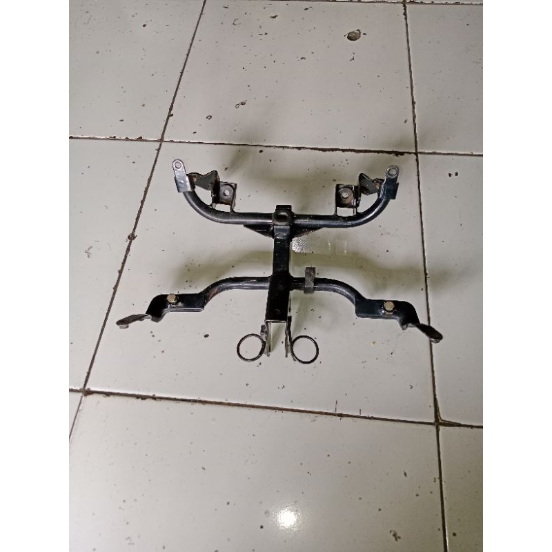 Jual bracket fairing speedometer Minerva R 150 VX bekas original ...