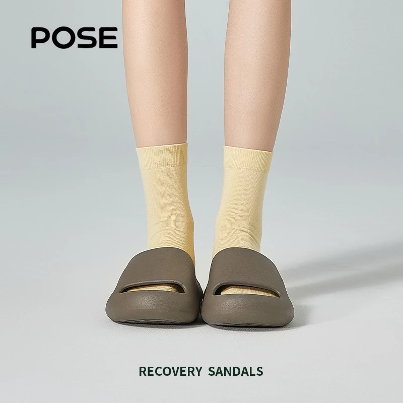 Sandal Cloud Bounce Tampak Samping