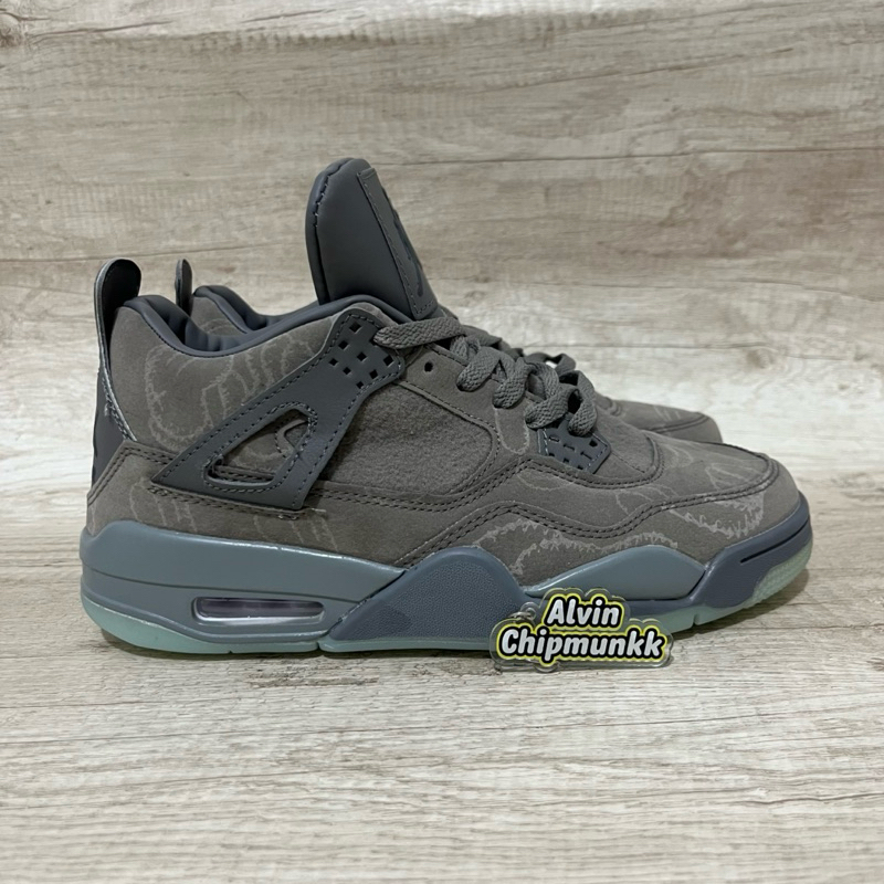 Jual Sepatu Air Jordan Kaws Grey Shopee Indonesia
