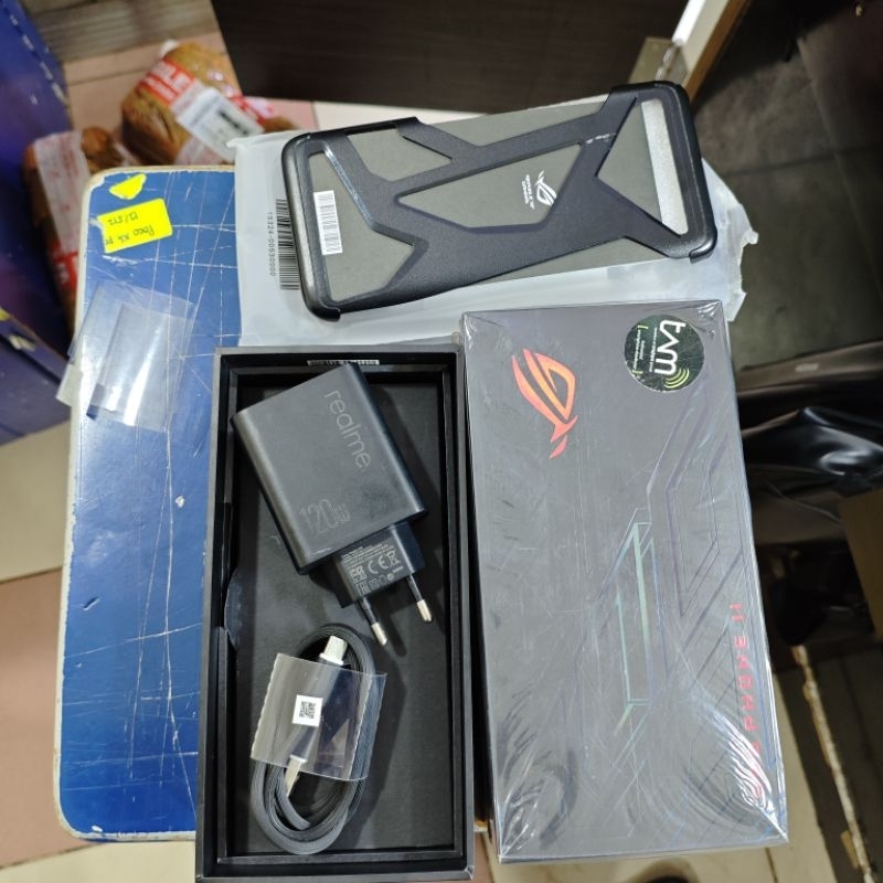 Jual ASUS ROG Phone 2 8/128 GB Second Fullset Original | Shopee Indonesia